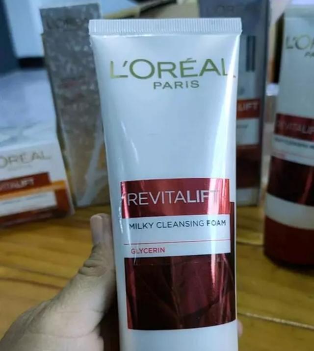 โฟมล้างหน้า Loreal 1