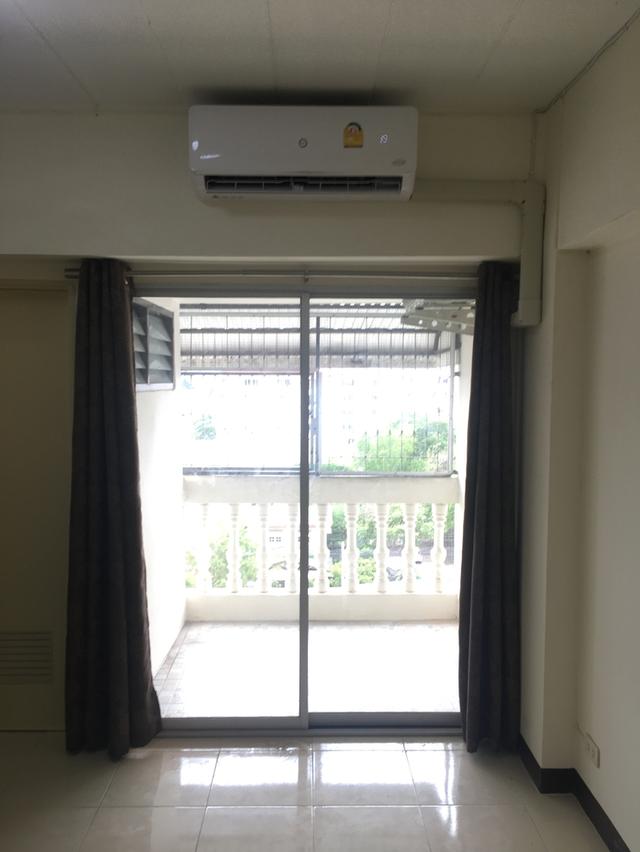 ให้เช่าห้องชุด ลานดาวทาวเวอร์ คอนโดมิเนียม พร้อมเข้าอยู่ได้ทันที ห่างสถานีรถไฟฟ้า BTS ศรีเทพา เพียง 1.4 กม. ราคา 2,000 บาทต่อเดือน 3