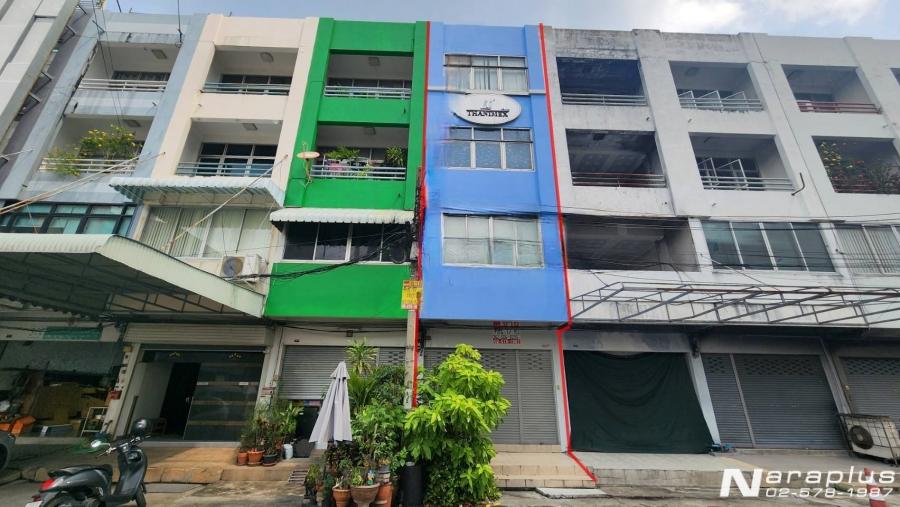 69010076 : ให้เช่าอาคารสำนักงาน 4 ชั้น บนที่ดินขนาด 17 ตร.ว. ทางเข้าหน้า หมู่บ้าน โฮมเพลส ซอยรามคำแหง 140 สะพานสูง ห้องสุดท้ายที่ถูกสุดในย่านทำเลนี้ พ 1