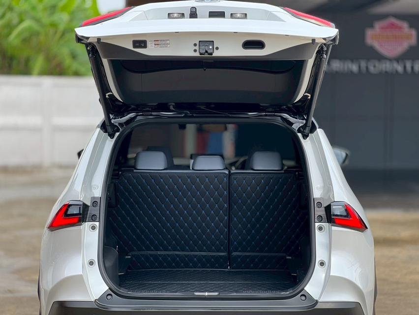 TOYOTA YARIS CROSS 1.5 HEV PREMIUM LUXURY ปี 2024 18