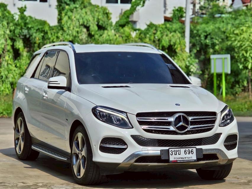 Mercedes Benz 7