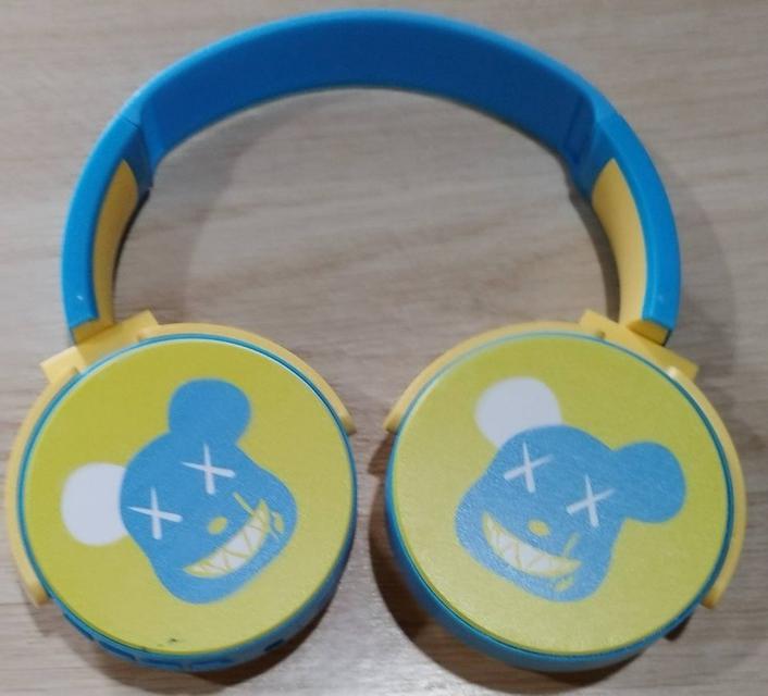 ขายหูฟังบลูทูธไร้สายแบบครอบหู (Bluetooth Headphone Stereo) Bearbrick รุ่น DR-53 สีเหลือง-ฟ้า (ทูโทน) สินค้าใหม่ 2
