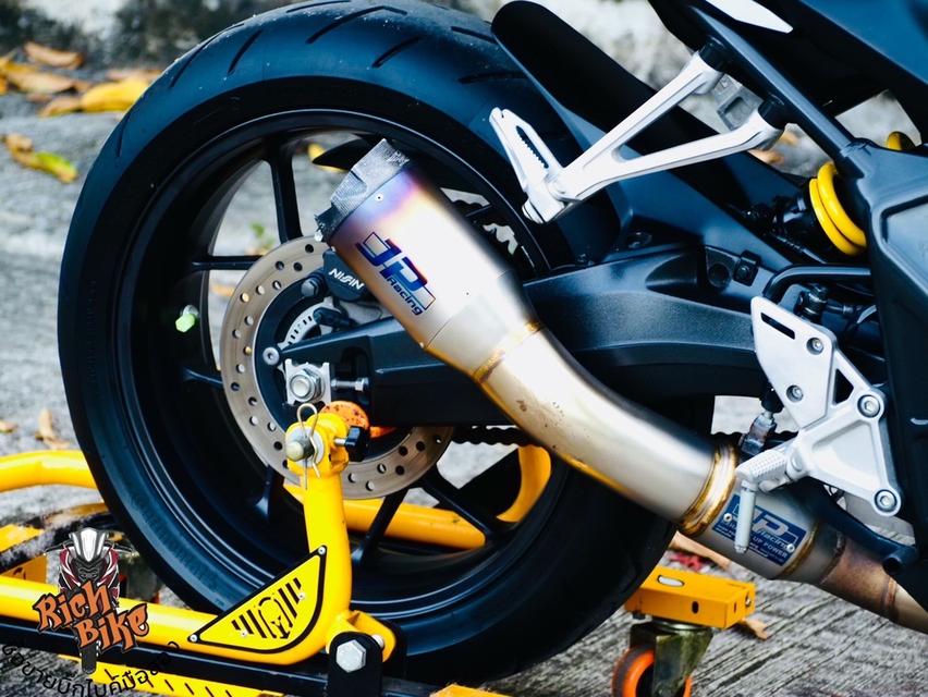 CBR650R 7