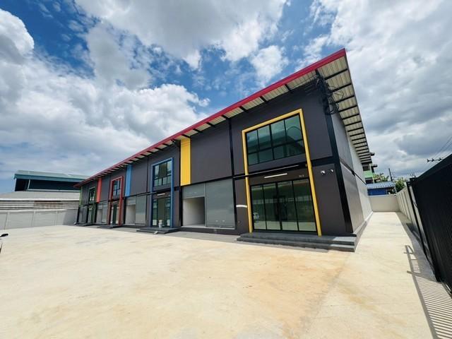 ให้เช่าโกดังสร้างใหม่ 260 ตร.ม.พร้อมพื้นที่สำนักงานในตัว ท่าข้ามใกล้บี๊กซี พระราม 2 1