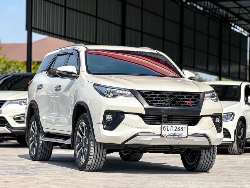 2019 TOYOTA FORTUNER 2.4 V 4WD รหัส WRT2881