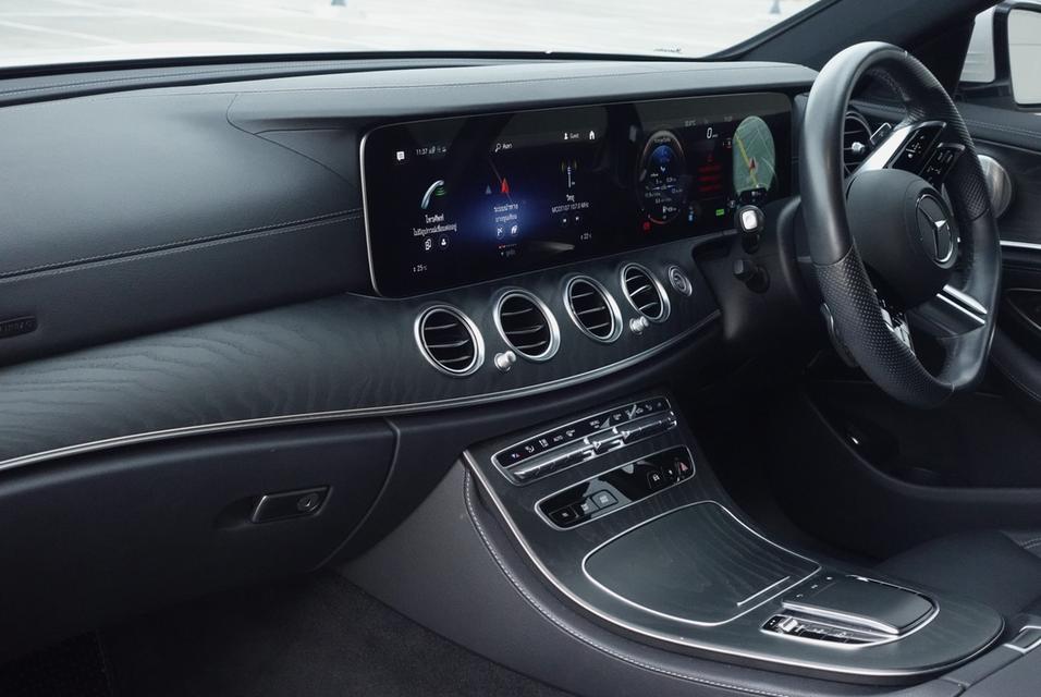 MERCEDES BENZ E300e AMG Dynamic Plug-in Hybrid ปี2021/2022