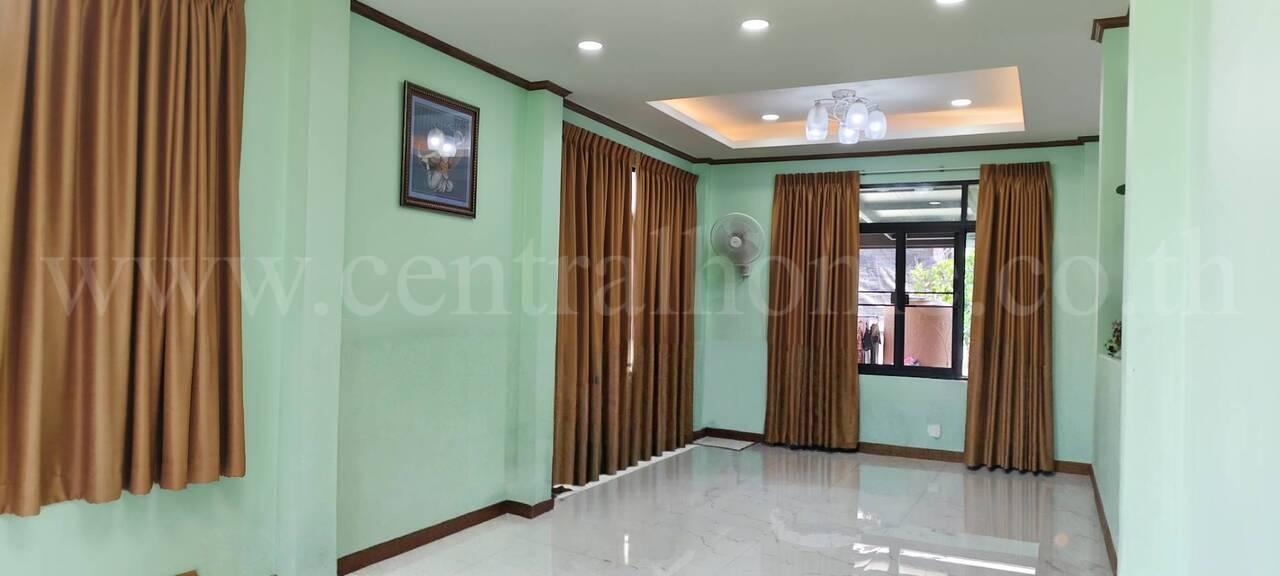 บ้านเดี่ยว 214 ตร.วา ถนนคลาสเดย์ สามพราน นครปฐม ทำเลดี 7