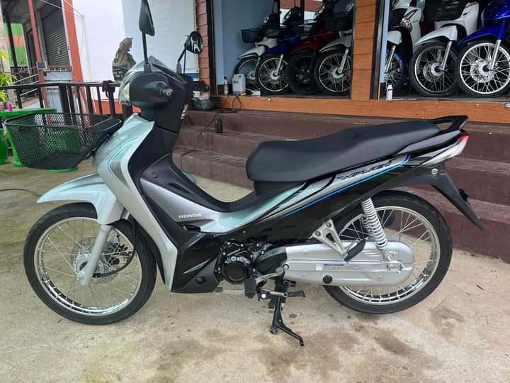 Honda wave เทา 1