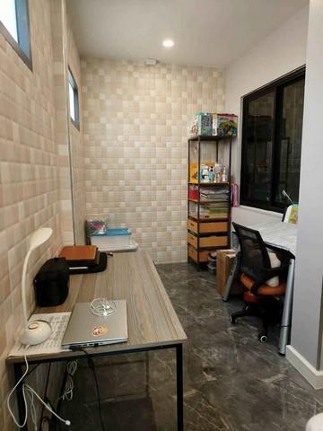 ขายบ้านเดี่ยว 2 ชั้น 67 ตร.ว. โครงการหมู่บ้านอควา ดิวิน่า ซอยรามคำแหง 94 8