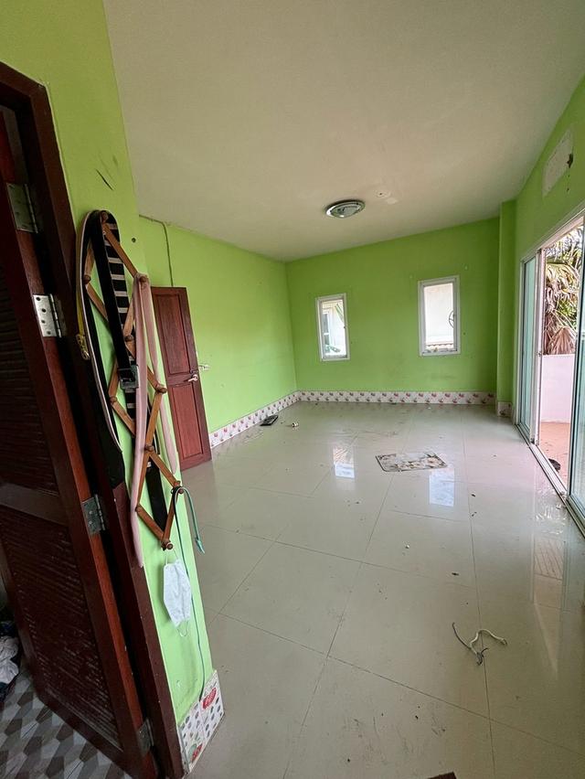 หมู่บ้านนาราวดี พุทธมณฑลสาย4 6