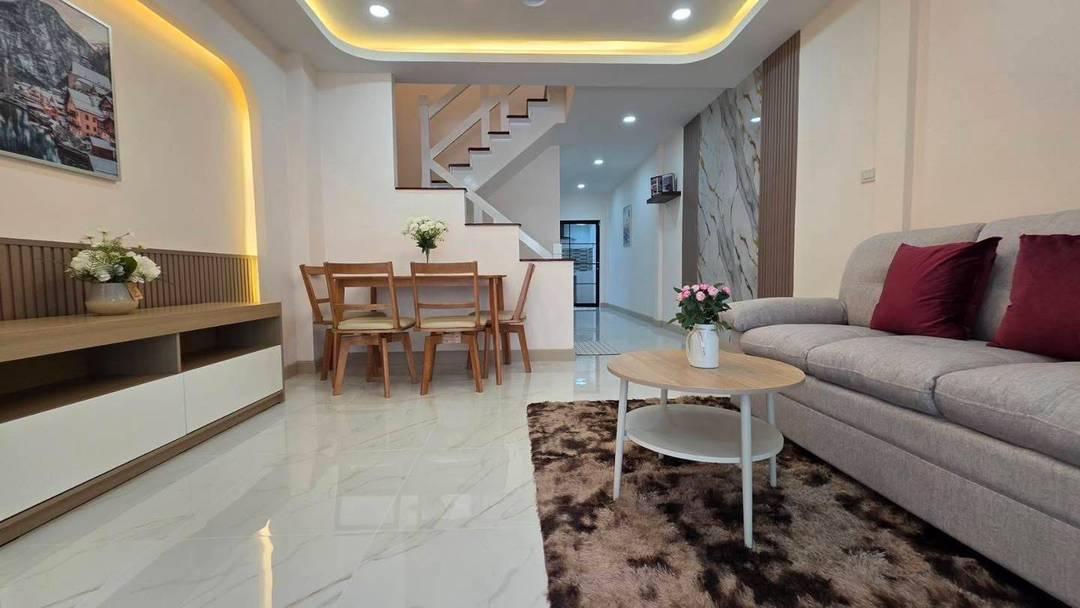 หมู่บ้านดิเอมเมอรัลด์พาร์ค2 ทำเลชัยพฤกษ์ ราชพฤกษ์ ทาวน์เฮ้าส์ 2 ชั้น ตกแต่งใหม่พร้อมอยู่ 6