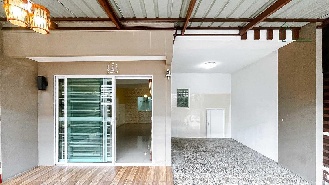 ทาวน์โฮม 2 ชั้น บ้านพฤกษาไพร์ม 94 วัชรพล - สายไหม 56 ใกล้BTS สถานีคูคต 6