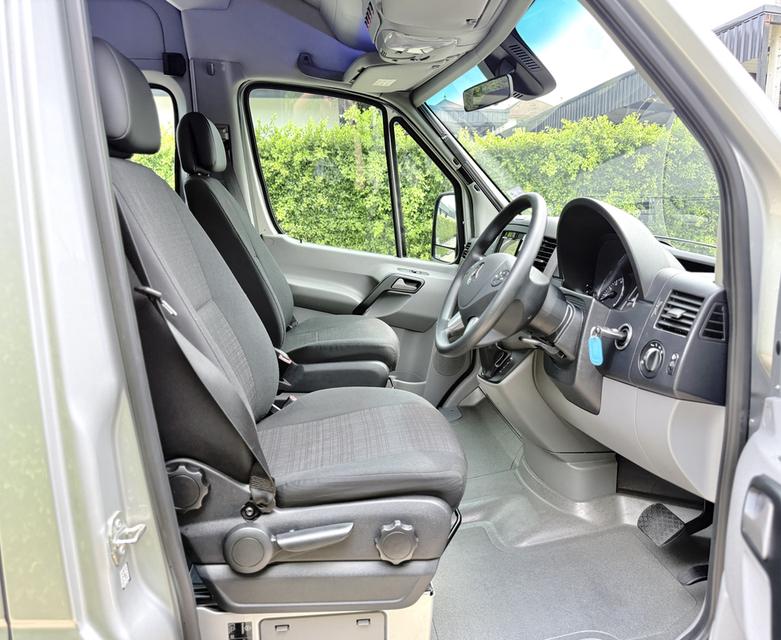 Benz Sprinter 519 cdi (Long Wheel Base 6) ปี 2015 จดทะเบียน 2025 วิ่งไปเพียง 2 พันกิโล รูปที่ 12