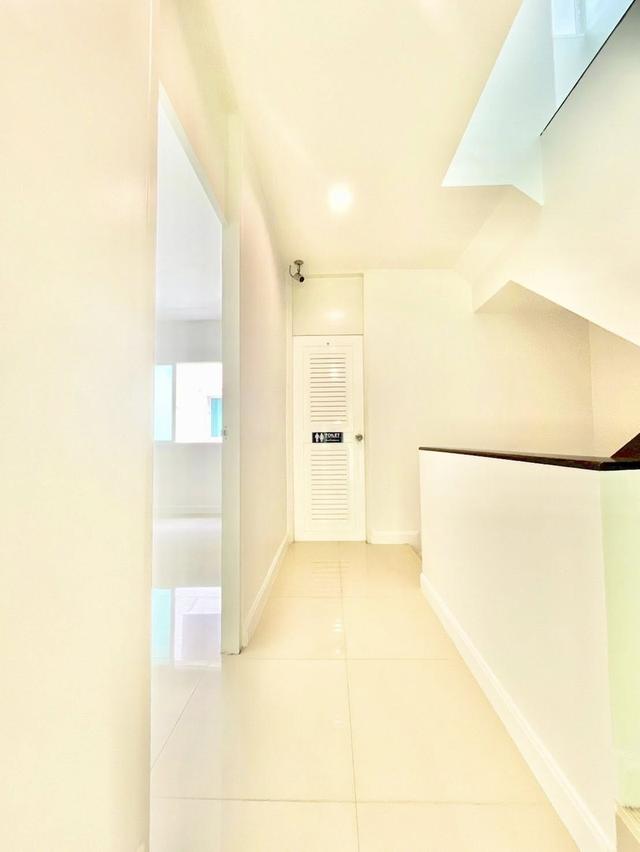 ให้เช่าทาวน์โฮมออฟฟิศ 3 ชั้น ตลาดใจโต บางเสาธง สมุทรปราการ  พร้อมอุปกรณ์ 14