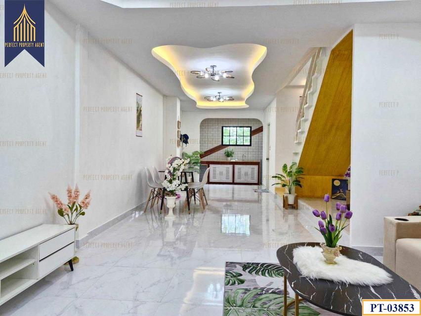 ขายทาวน์เฮ้าส์ แคทลียา ตกแต่งใหม่ หทัยราษฎร์ ฟรีโอน 3