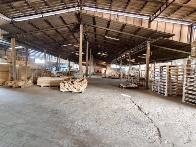 ขายโกดังโรงงานบ่อทองชลบุรี เนื้อที่ 4-2-73 ไร่ พื้นที่สีเหลืองอ่อนเขต EEC ธุรกิจเดิมผลิตไม้พาเลท 4