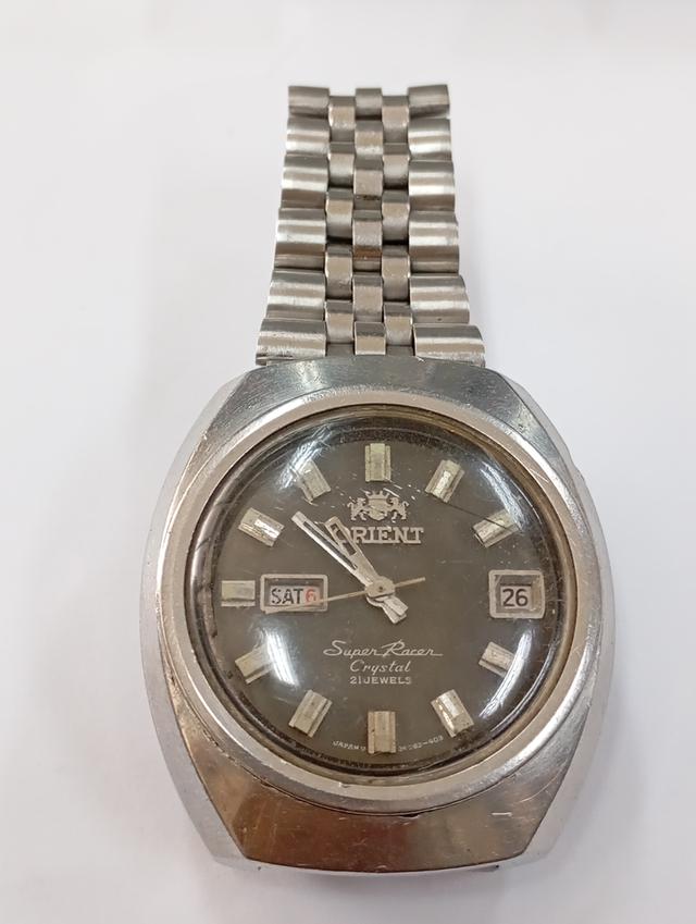 Orient วินเทจ Auto 2หน้าต่าง ปี1961 เดินดีปกติ กระจกมีรอยนิดหน่อยตามอายุ สายเดิมแน่นๆ ชอบทักได้