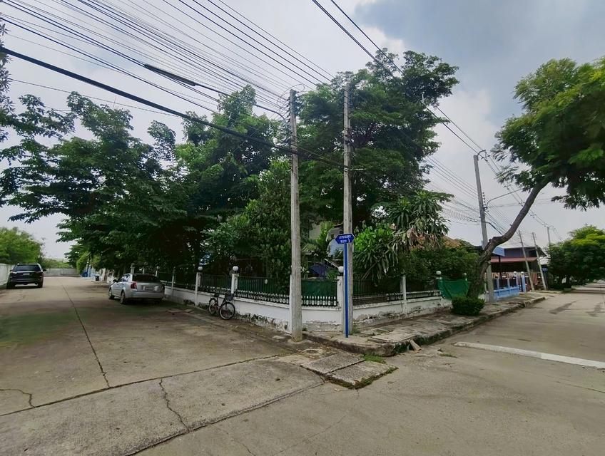 หมู่บ้านเกษมสุข คลอง 7 ซอย 1 ใกล้โลตัสโกเฟรช ถนนรังสิต – นครนายก ต.บึงคำพร้อย อ.ลำลูกกา จ.ปทุมธานี 2