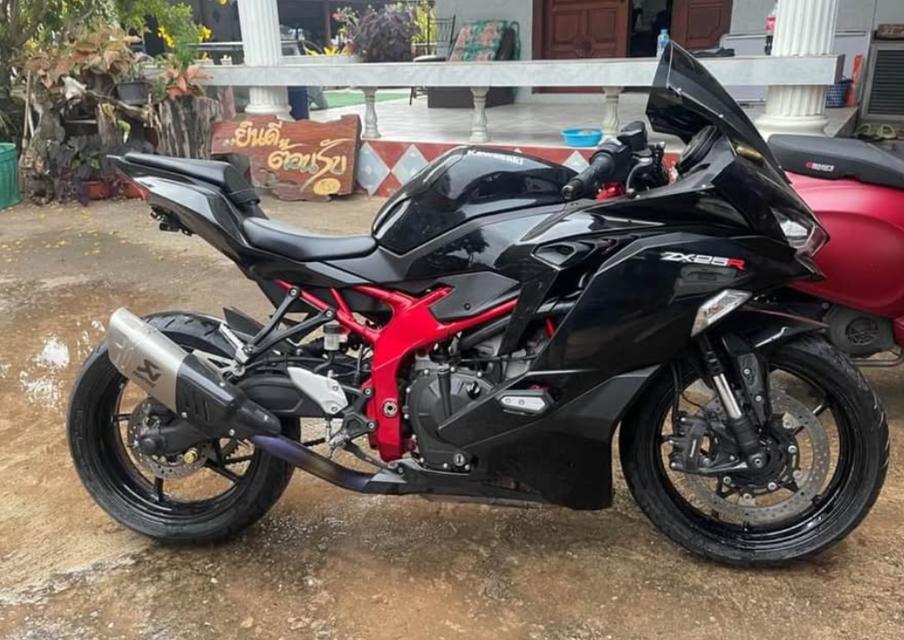 ขายด่วน Kawasaki Ninja ZX-25R  2