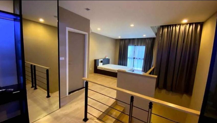 ให้เช่าทาวน์โฮม 3.5 ชั้น 185 ตรม. โครงการ Arden ลาดพร้าว71 ใกล้โรงเรียนสตรีวิทยา2 เฟอร์นิเจอร์บางส่วน