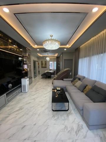 ขาย บ้านเดี่ยว Perfect Place สุขุมวิท 77 -สุวรรณภูมิ ขนาด 54 ตรว เฟอร์บิ้วอินทั้งหลัง สไตล์ Luxury 2