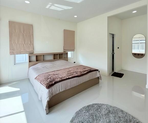 บ้านผ่อนตรงชลบุรี พานาปาร์ค 3 บ้านกว้าง ปลอดภัย พร้อมเฟอร์ฯ ทั้งหลัง! บ้านเดี่ยว สไตล์ Minimal & Cozy 3