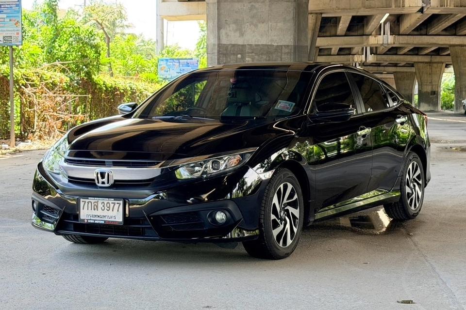 2018 Honda CIVIC 1.8 EL AT รถสวย 4ประตู ออปชั่นครบ