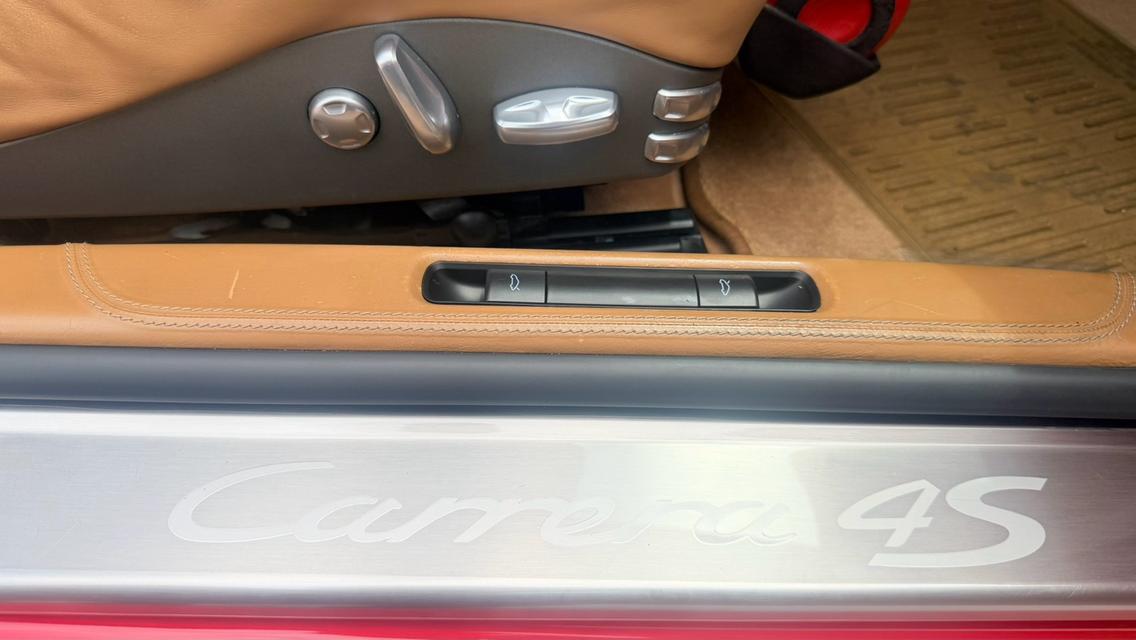 Porsche 911 Carrera 4S (997.1) 2006 สีแดง รถออก AAS เกียร์ธรรมดา 6 สปีด สภาพสะสม รูปที่ 6