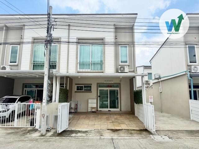 คิว ดิสทริค กัสโต้ กิ่งแก้ว-สุวรรณภูมิ (Q District Gusto Kingkaew-Suvarnabhumi) 1