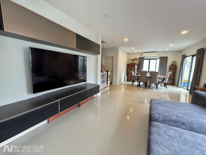 68121148 : ขายบ้านเดี่ยว 2 ชั้น หลังริม ขนาด 3 ห้องนอน บนที่ดิน 58.1 ตารางวา หมู่บ้าน Centro ราชพฤกษ์ 2 นนทบุรี บ้านสวย พื้นที่เยอะโครงการดี สังคมน่าอ 9