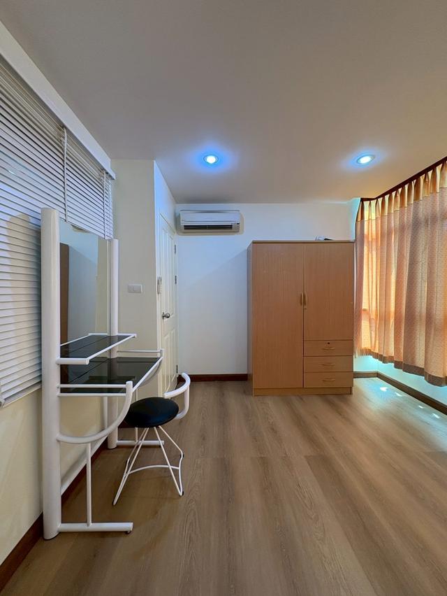 คอนโดมิเนียม ห้วยขวาง 1