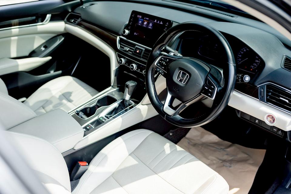 Honda Accord 1.5El ปี19 14