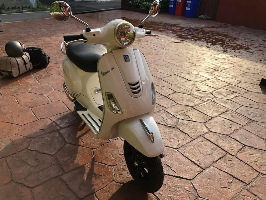 ขายรถมือสอง Vespa LX 125 สีขาว ปี 2018