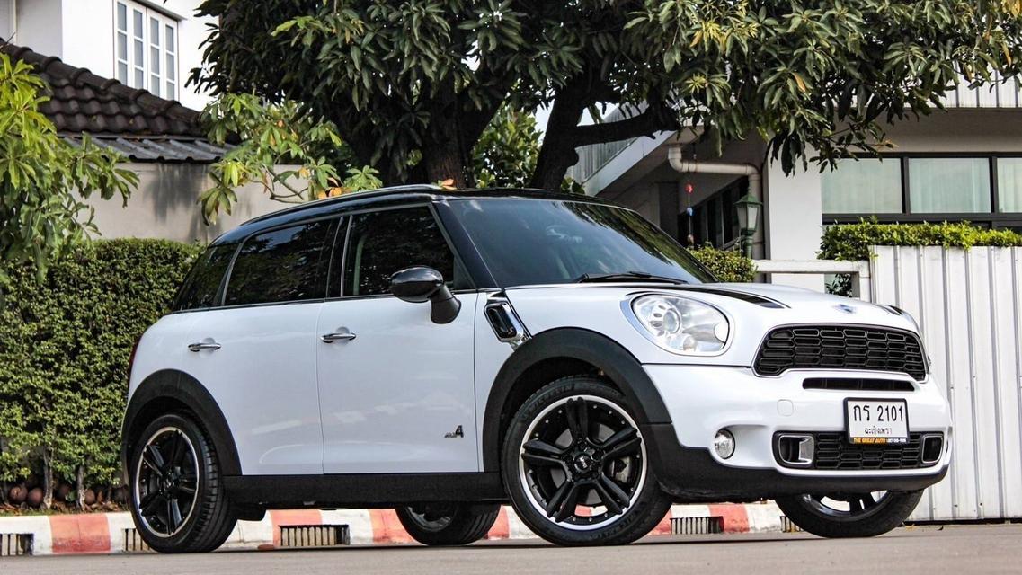 MINI COOPER S 4WD TOP Countryman All 4 ปี 2013 (โฉม ปี10-ปัจจุบัน) เคริ่องยนต์เบนซิน สีขาว - ดำ 5 ประตู ไมล์เพียง 133,877 Km. 3