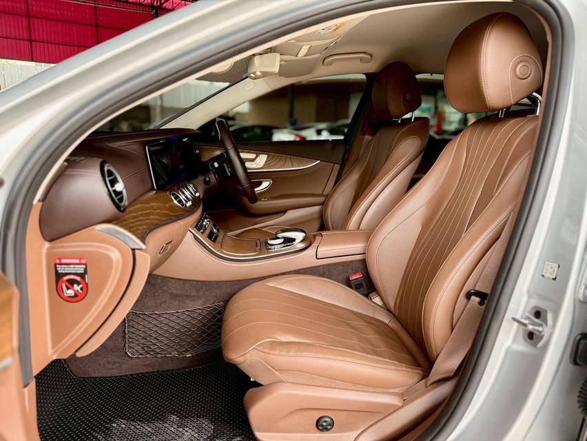 ปี 2019 BENZ E-CLASS, E350e 2.0 EXCLUSIVE 18