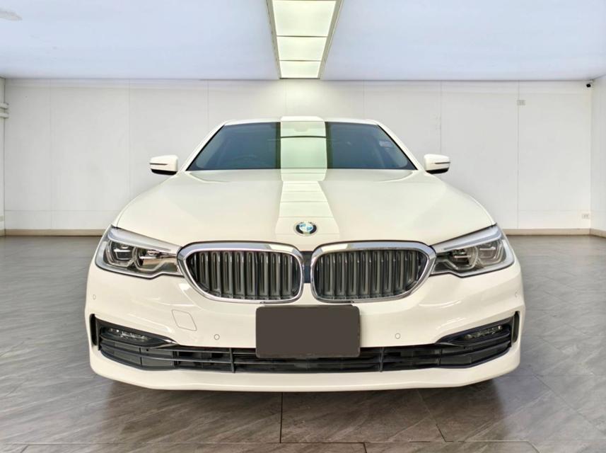 BMW 530e Elite Plug-in Hybrid 2019