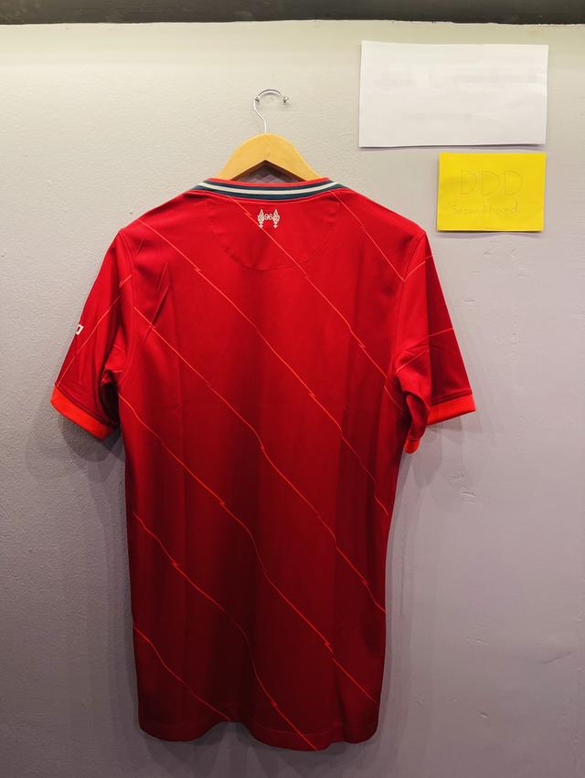 เสื้อบอล Liverpool ปี 2021-22 ของแท้ (มือ1) Size M 21x29 ส่งฟรี รูปที่ 2