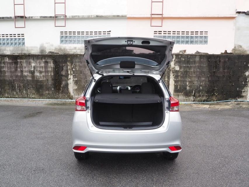 TOYOTA YARIS 1.2 E   ปี 2019 9