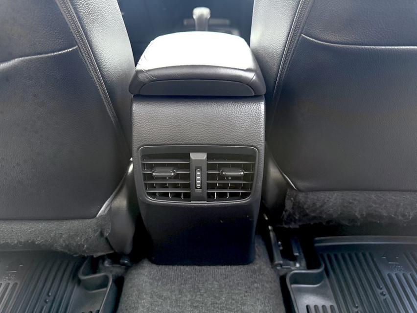 TOYOTA ALTIS 1.6G ปี 2020 รูปที่ 19