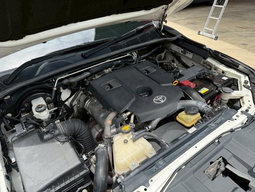 ขาย Toyoya Fortuner 2.8V 4wd ปี16 17