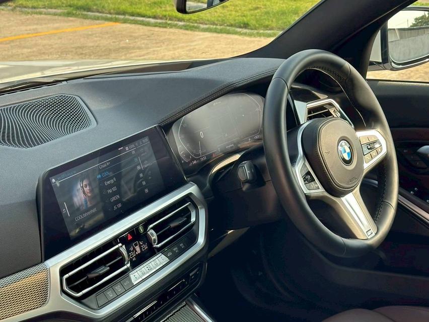 BMW 330e M Sport (G20) ปี 2020 รูปที่ 16