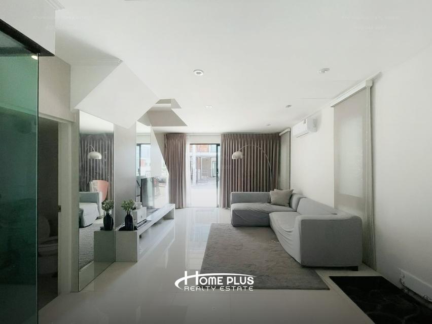 ขายทาวน์โฮม 3 ชั้น หลังมุม ศุภาลัย เออร์บานา บางนา - วงแหวน 3