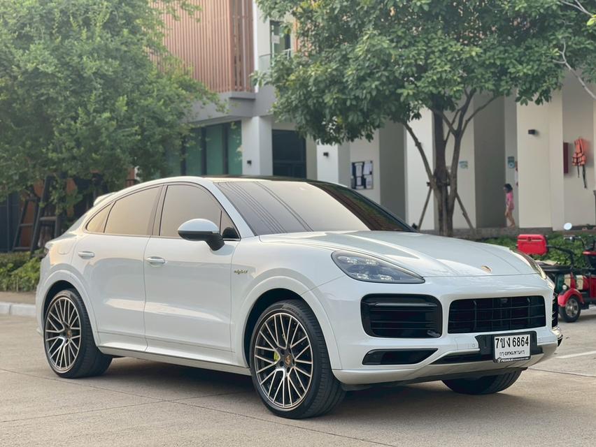 Porsche Cayenne Coupe Hybrid Sport Design 2021