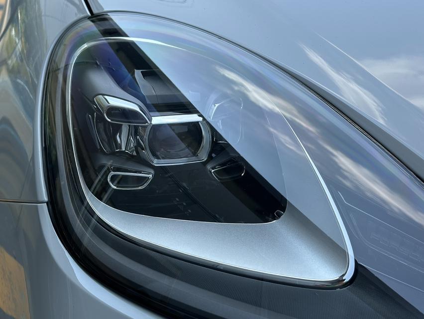 Porsche Cayenne 3.0 E-hybrid ปี 2023 สีพิเศษ crayon รถออก AAS ใช้งานน้อยมาก รูปที่ 4