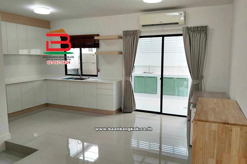 ขาย/เช่า ทาวน์โฮม หมู่บ้าน พลีโน่ พหลโยธิน-วัชรพล 2 เนื้อที่ 22.7 ตร.ว. ซอยพหลโยธิน 54/1, ใกล้โรงพยาบาลภูมิพล แขวงคลองถนน เขตสายไหม กรุงเทพมหานคร 3