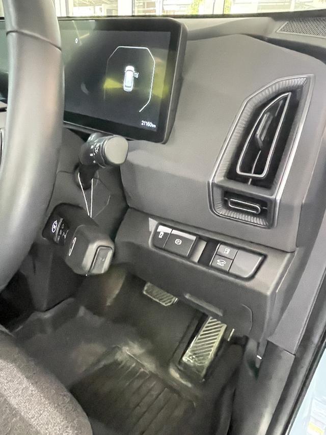 รหัสรถ KPV9971 🔥 ขายด่วน! 2025 Kia EV5 – สภาพเหมือนใหม่ 🔥 รูปที่ 6