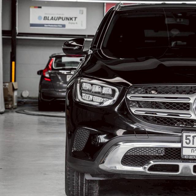 รหัสรถ 67GG6872 Benz GLC 220d 2021 มือเดียว