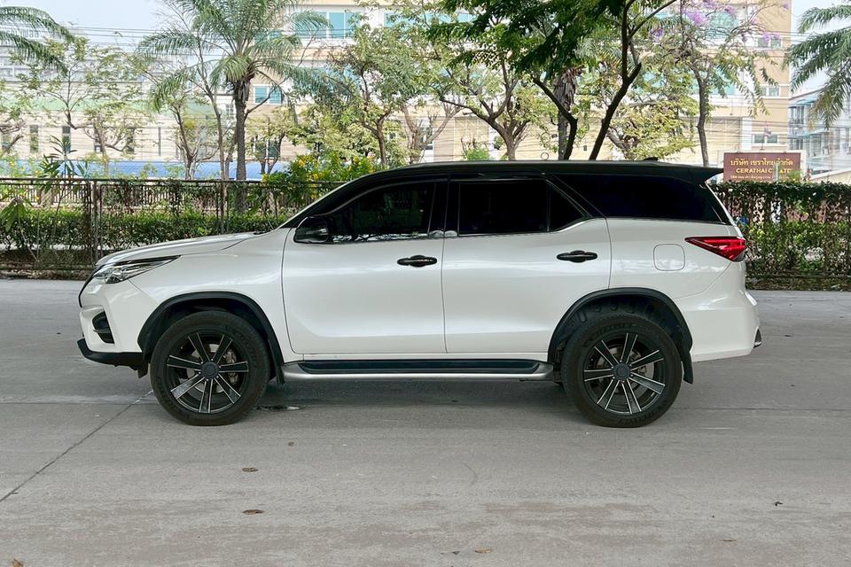 🔥ฟรีดาวน์ FORTUNER 2.8 TRD รถสวย ขับดีมาก Toyota FORTUNER 2.8 TRD Sportivo 2WD Black Top AT ปี 2019 รูปที่ 9
