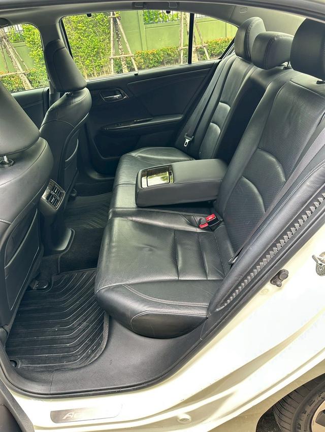 HONDA ACCORD 2.0 HYBRID TECH MC ปี 2016 12