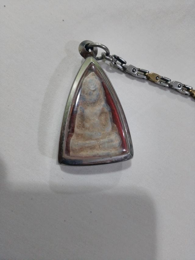 พระซุ้มกอพิมพ์ใหญ่เนื้อผง